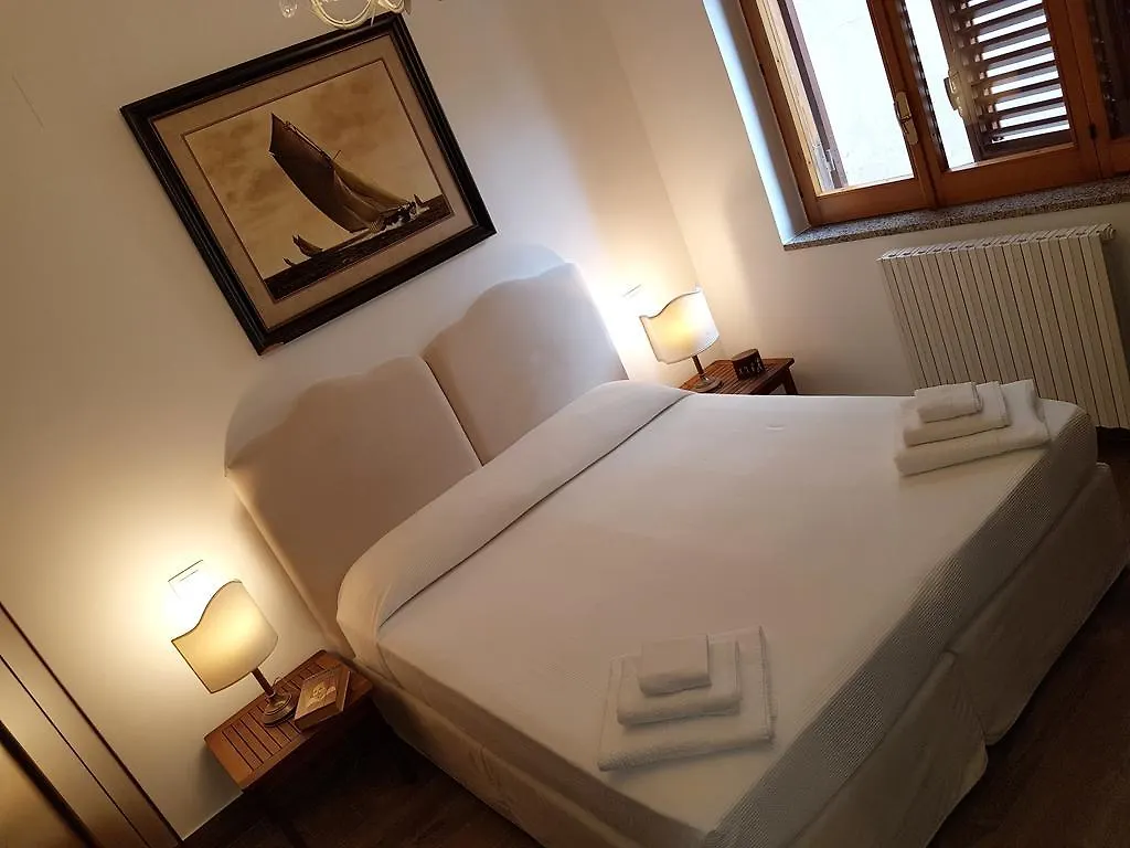 Villa Anna Reggio di Calabria 0*,  Itália